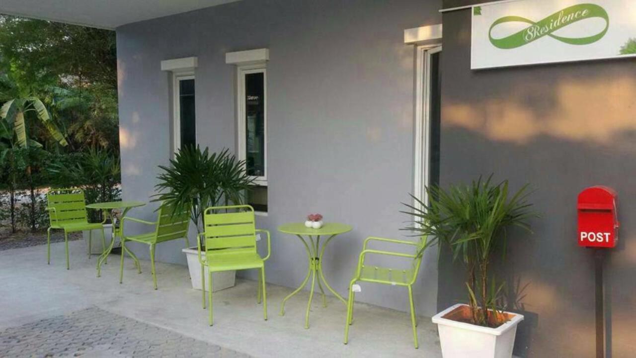 8 Residence Μπανγκόκ Εξωτερικό φωτογραφία